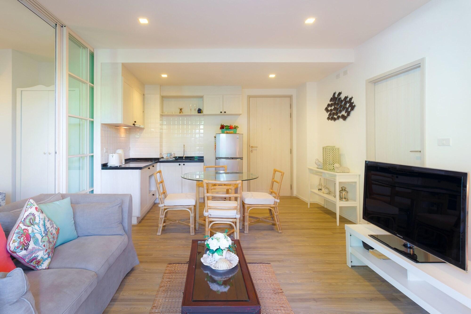 Summer Huahin Condominium Exterior photo
